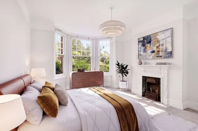 Photo 3 — Sutton Court, Fauconberg Road, London, W4 3JG
