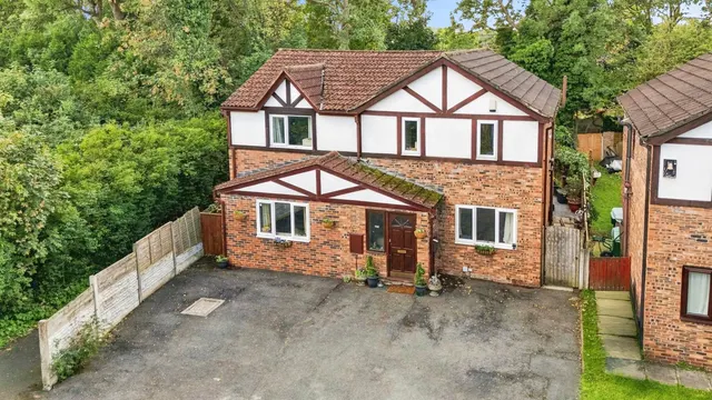Hyde Fold Close, Burnage, M19, photo 1