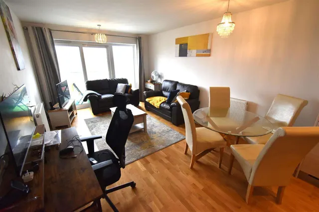 Oldfield Place, Dartford, DA1, photo 2