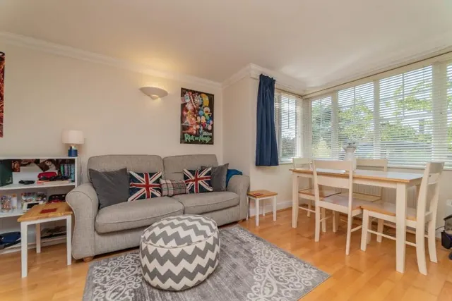 Ridge Way, High Wycombe, HP13, photo 2
