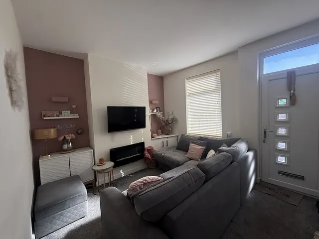 Peashill Street, S62, photo 1