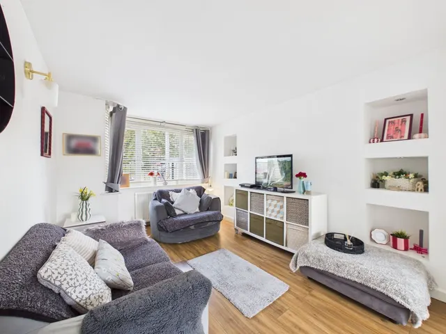 Lynwood Avenue, Woodlesford, LS26, photo 3