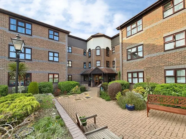 Pincott Road, Bexleyheath, DA6, photo 1
