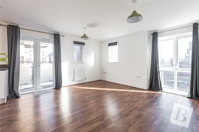 Torino Way, South Ockendon, RM15, photo 2