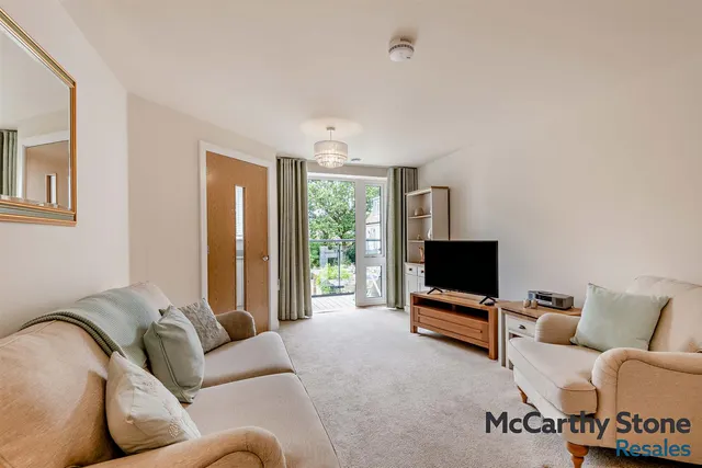 Highgate Hill, Hawkhurst, TN18, photo 2