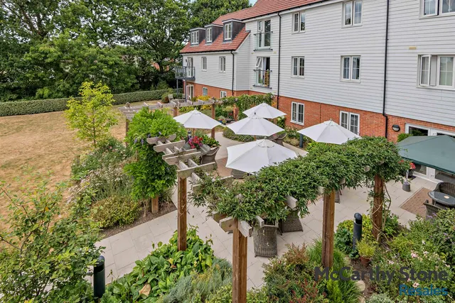 Highgate Hill, Hawkhurst, TN18, photo 1