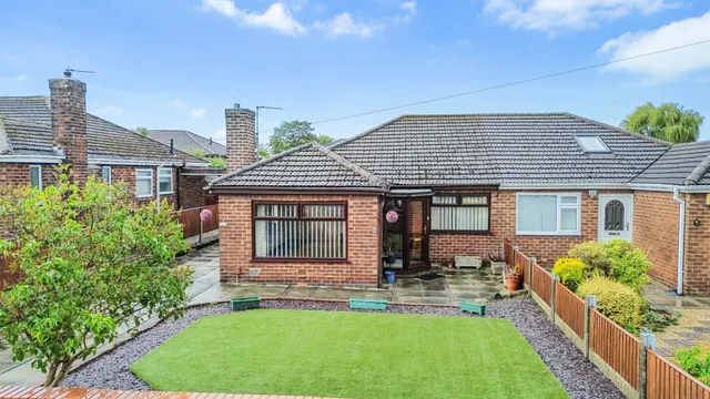 Moorland Road, Ashton-In-Makerfield, Wigan, Wigan, WN4 8XQ, photo 1