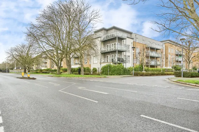 Wintergreen Boulevard, West Drayton, UB7, photo 1