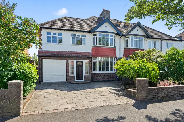 Richlands Avenue, EPSOM, Surrey, Epsom, KT172JW, photo 1