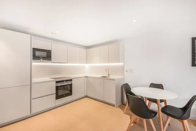 Packington Square, London, N1, photo 2