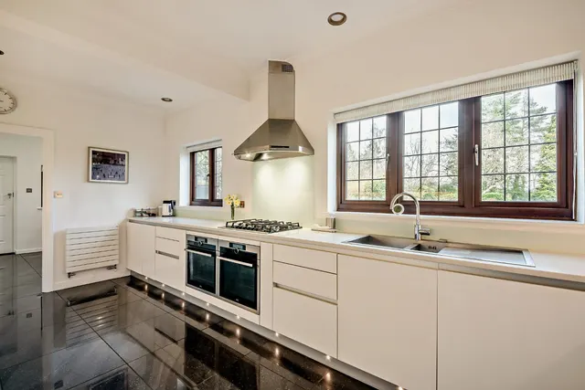 Tydehams, Newbury, RG14, photo 3