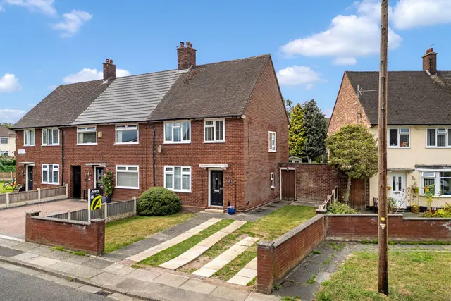 Woodvale Road, Woolton, Liverpool, Liverpool, L25 8RZ, photo 1