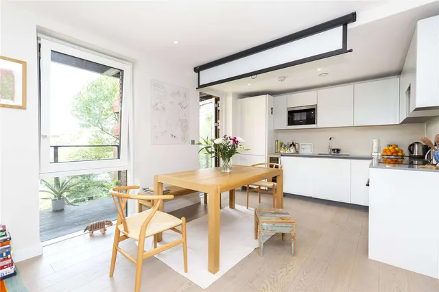 Photo 2 — Wharf Road, London, N1 7GS