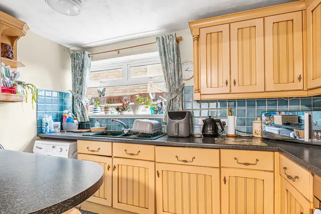 Spencer Avenue, Yarnton, OX5, photo 3