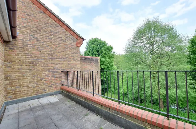 Salters Close, Rickmansworth, WD3, photo 3