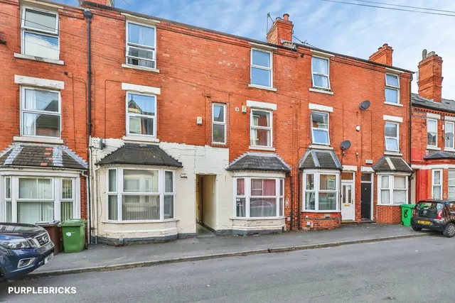 Cedar Road, Forest Fields, NG7, photo 1