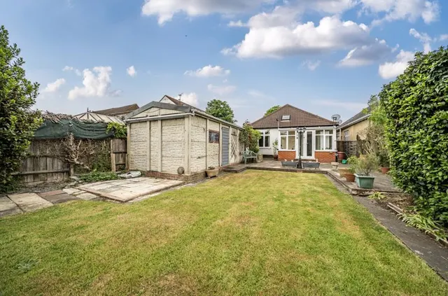 Photo 3 — Avery Hill Road, 123 Avery Hill Road New Eltham New Eltham, London, Greater London, SE92HE