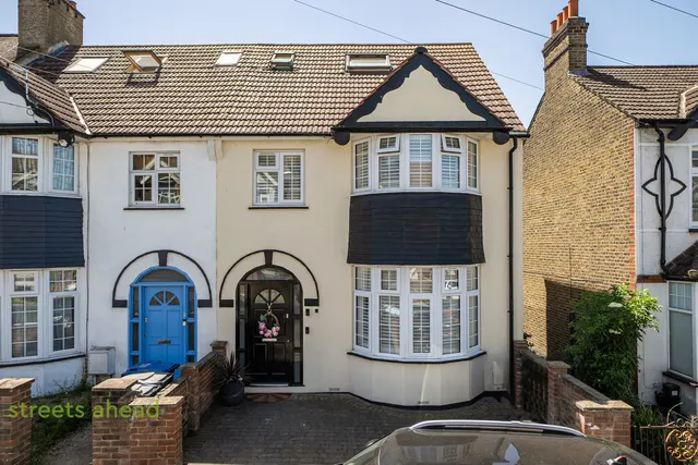 Beauchamp Road, London, SE19, photo 1