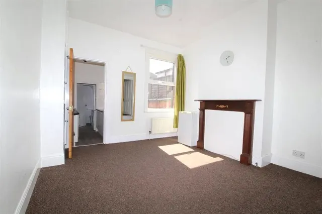 Photo 2 — Wyley Road, Coventry, West Midlands, CV6