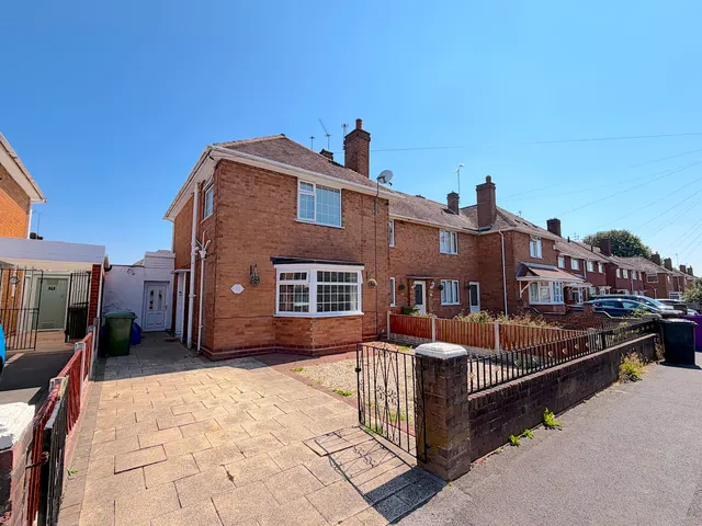 Colman Avenue, Wednesfield, WV11, photo 1