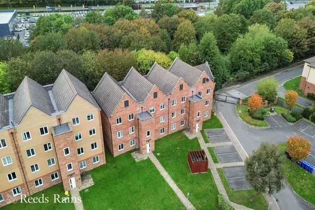 Tapton Lock Hill, Chesterfield, S41, photo 3