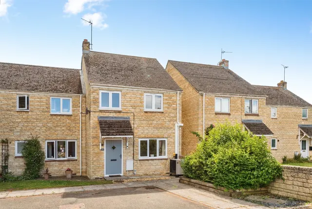 Meadow Way, Kingham, Chipping Norton, photo 1