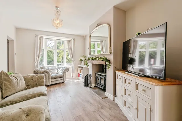 Photo 3 — Rossendale Road, Burnley, Lancashire, BB11