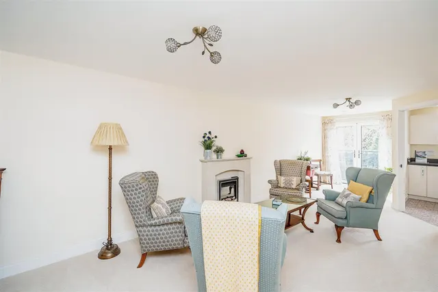Wood Road, Wolverhampton, WV6, photo 3