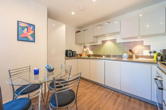Photo 3 — Flat 21, 12 Rathbone Market, Barking Road, London