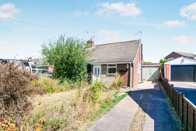 Grasmere Grove, York, photo 1