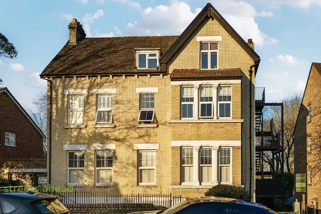 Sylvan Road, London, SE19, photo 1