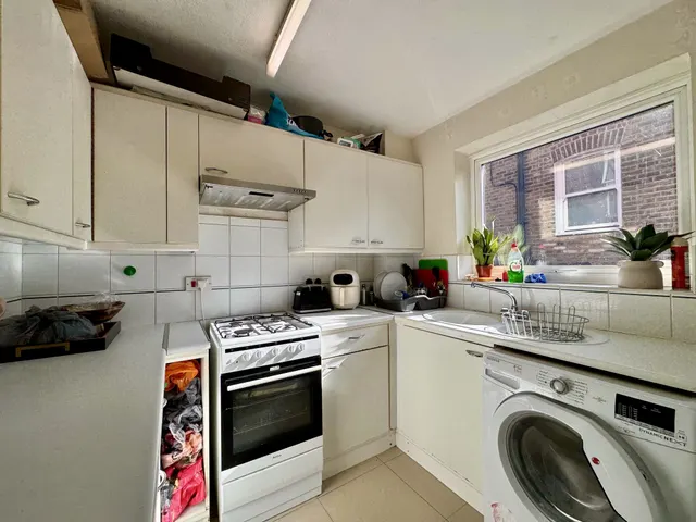Fairline Court, Oakwood Avenue, BR3, photo 1