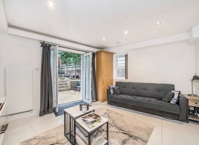 Quex Road, West Hampstead, NW6, photo 2