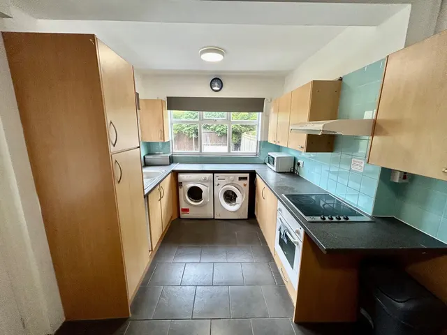 Ednaston Road, Nottingham, NG7, photo 2