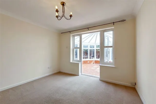 Littlehampton, BN17, photo 3