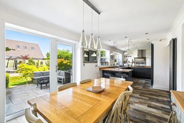 Photo 2 — 110 Longdales Road, Lincoln, LN2 2JT