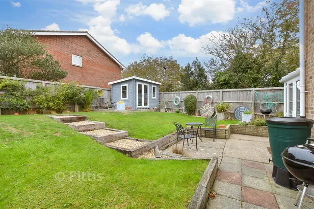 Lanes End, Totland Bay, PO39, photo 2