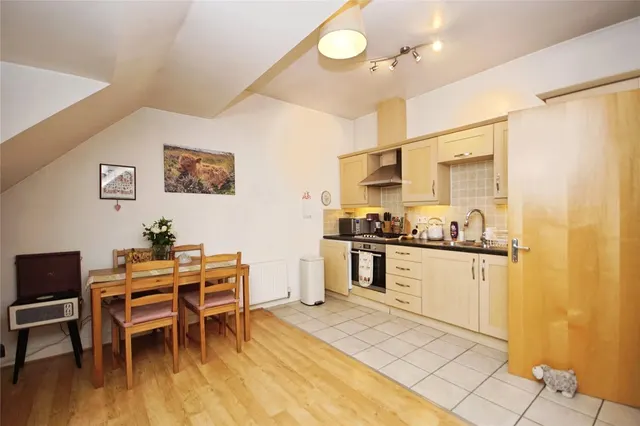 Photo 2 — Summit Close, Kingswood, Bristol, BS15
