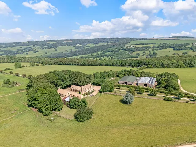Photo 2 — Snowshill, Broadway, Gloucestershire, WR12 7JZ