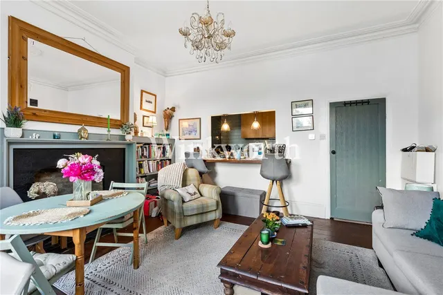 Belmont Road, London, N15, photo 2