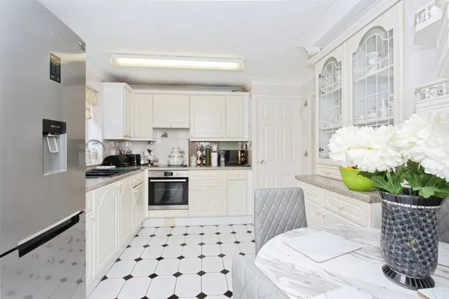 Woodland Road, Cambridge, CB22, photo 3
