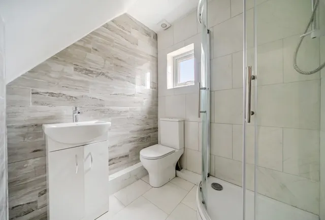 Photo 2 — Bath Road, Stroud, GL5 3JL