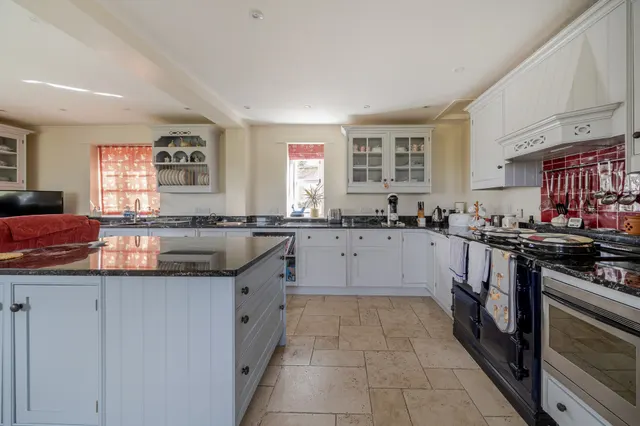 Church Road, Great Cheverell, SN10, photo 3