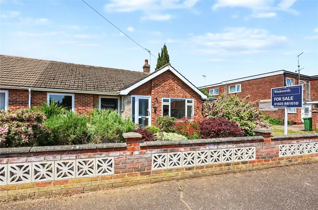 Photo 2 — Mountfield Avenue, Hellesdon, Norwich, Norfolk, NR6