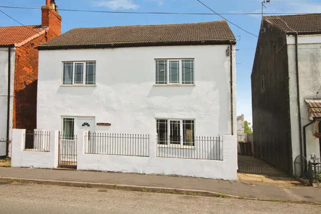Barrow Road, New Holland, DN19, photo 1