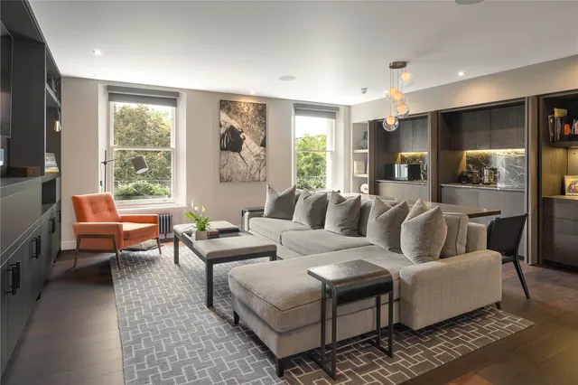 Cadogan Place, Knightsbridge, SW1X, photo 2