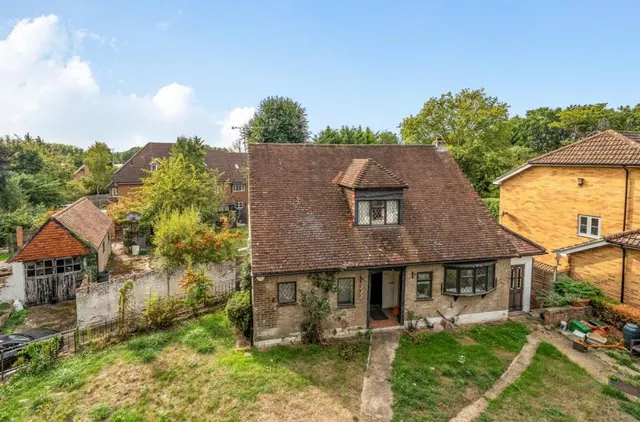 High Street, Sandhurst, GU47, photo 1