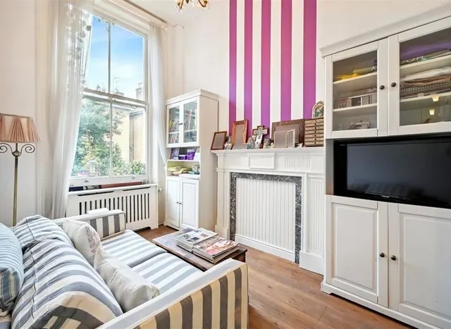 Photo 2 — Old Brompton Road, South Kensington, SW5