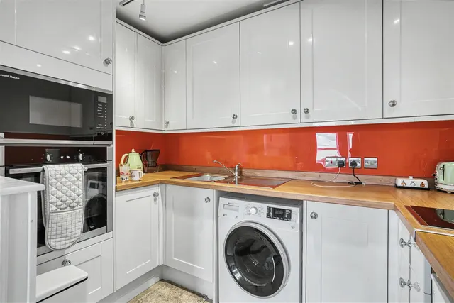 Bath Road, Sturminster Newton, photo 2
