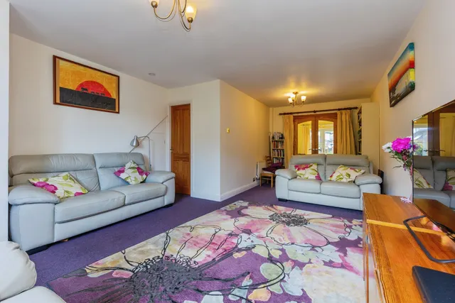 Friars Close, Macclesfield, SK10, photo 3